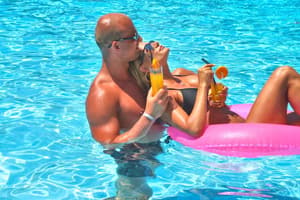thumbnail: Pool