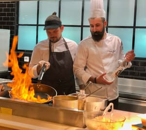 thumbnail: Restaurant