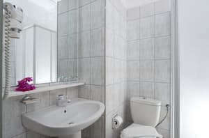 thumbnail: Bathroom