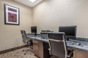 thumbnail: Business center