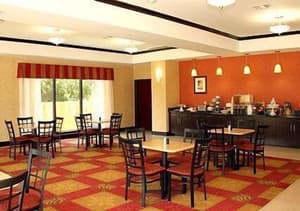thumbnail: Breakfast area