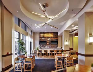 thumbnail: Bar (on property)