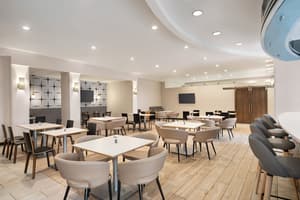 thumbnail: Interior