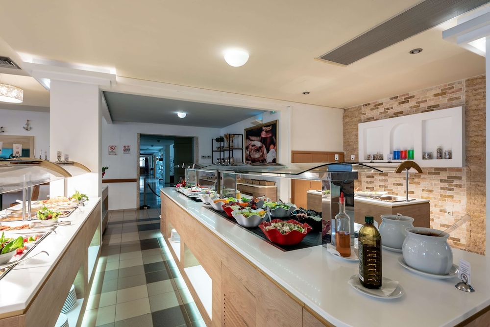 Restaurant-cafeteria