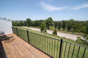 thumbnail: Balcony view