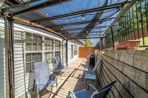 thumbnail: Terrace/patio