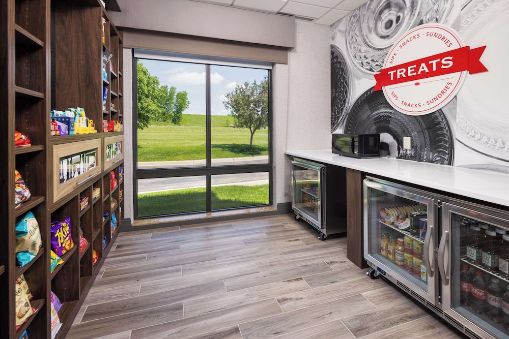 Snack bar