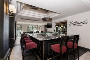thumbnail: Bar (on property)