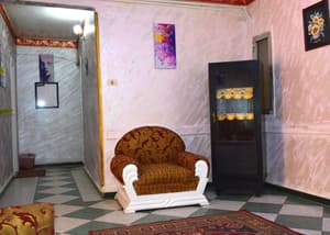 thumbnail: Lobby sitting area