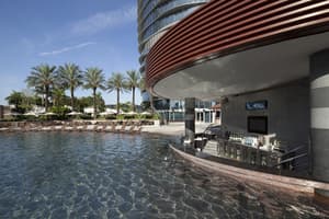 thumbnail: Bar (on property)