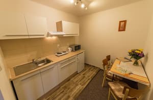 thumbnail: In-room dining