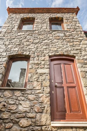 thumbnail: Exterior