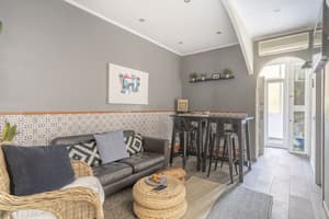 thumbnail: Living area