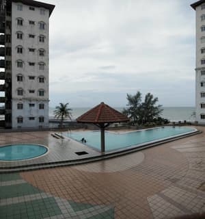 thumbnail: Outdoor pool