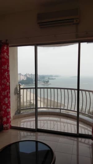 thumbnail: Balcony