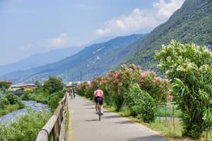 thumbnail: Bicycling