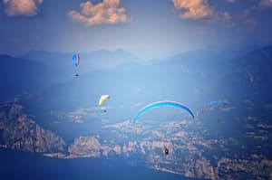 thumbnail: Skydiving