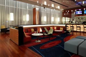 thumbnail: Lounge