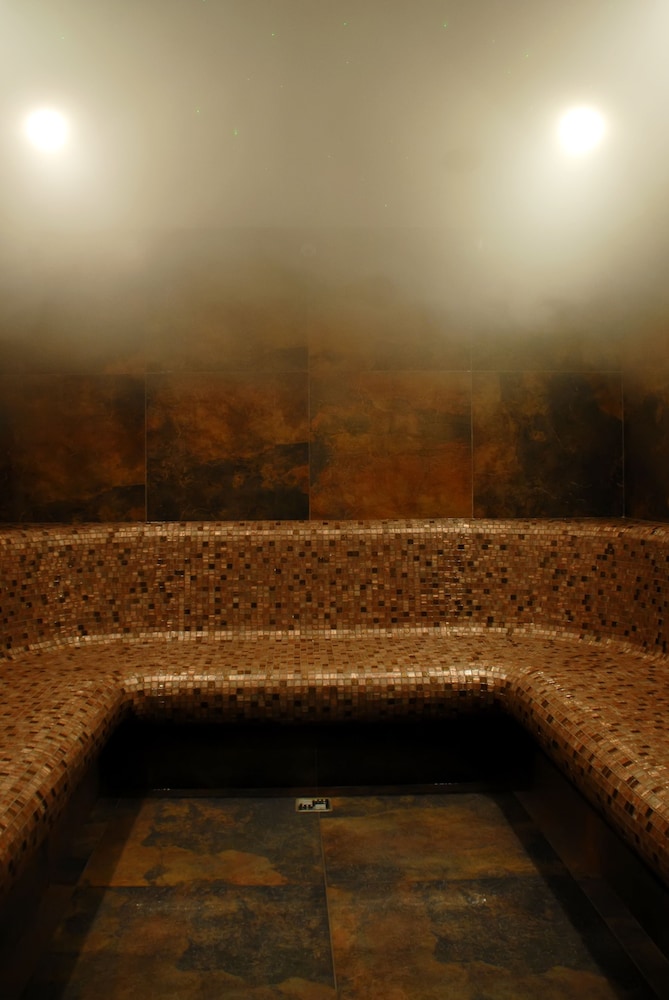 Steam room