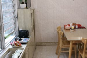 thumbnail: Breakfast area