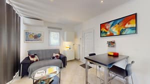 thumbnail: Living area