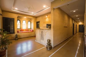 thumbnail: Interior detail
