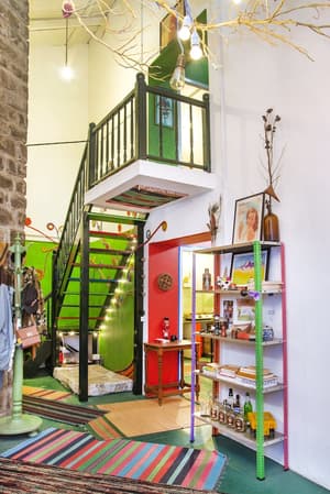 thumbnail: Staircase