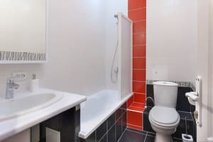 thumbnail: Bathroom