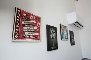 thumbnail: Interior detail