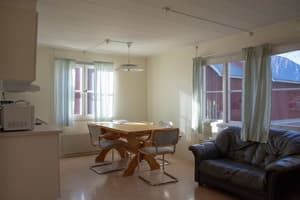 thumbnail: Living area