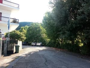 thumbnail: Parking