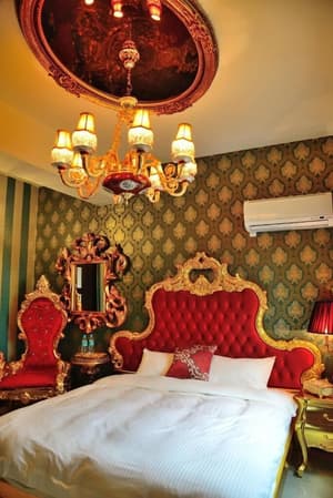 thumbnail: Room