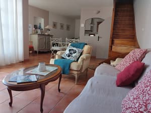 thumbnail: Living area