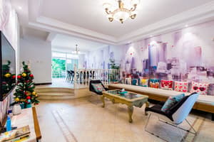 thumbnail: Living room