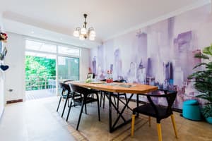 thumbnail: In-room dining