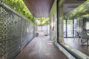 thumbnail: Courtyard view