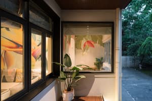 thumbnail: Exterior detail