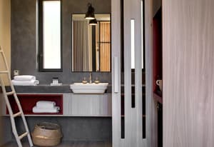 thumbnail: Interior detail