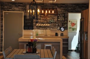 thumbnail: In-room dining