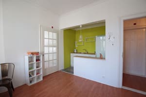 thumbnail: Breakfast area