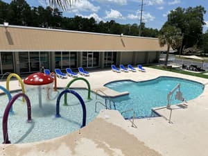 thumbnail: Pool