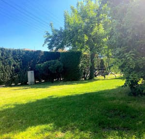 thumbnail: Property grounds