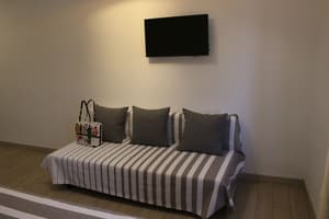 thumbnail: Room amenity