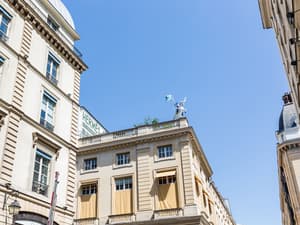 thumbnail: Exterior
