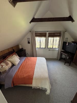 thumbnail: Front of property