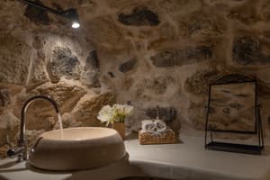 thumbnail: Bathroom sink
