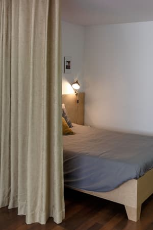thumbnail: Interior detail