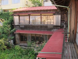 thumbnail: Exterior