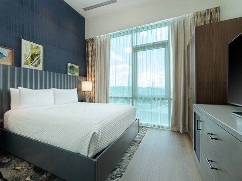 Single King Suite bedroom