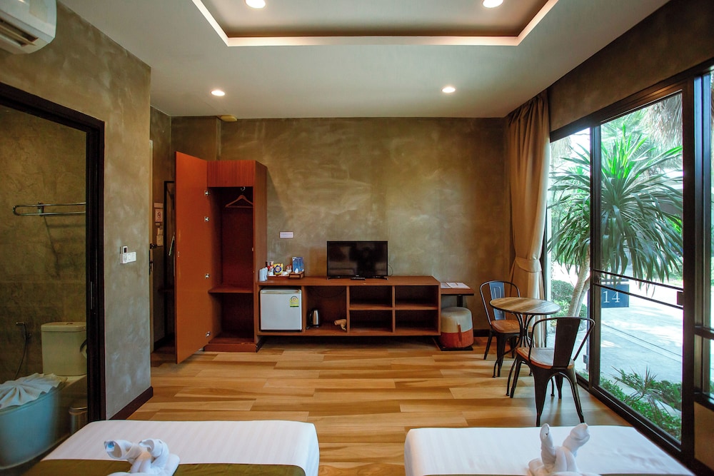 Room amenity
